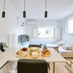 La Perla Blanca * Λάγος