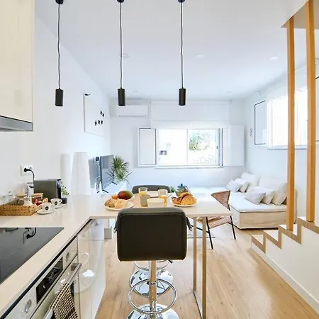 La Perla Blanca Lagos